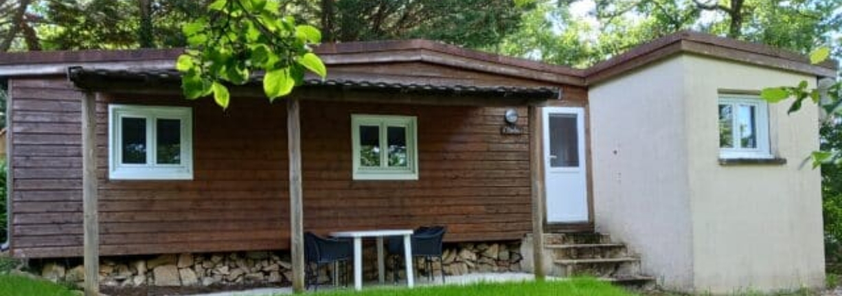Cottage étoilée en location au Domaine papillon, camping dans le Lot