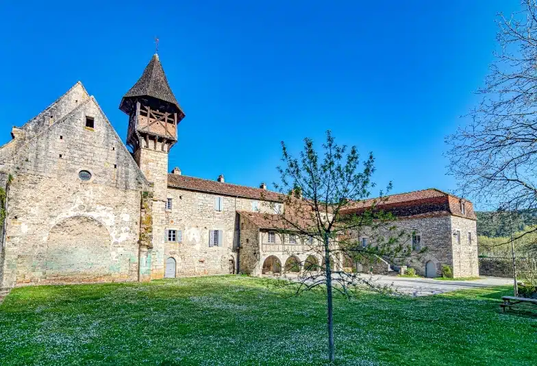 Espagnac-Sainte-Eulalie, 16 km from the campsite in the Lot