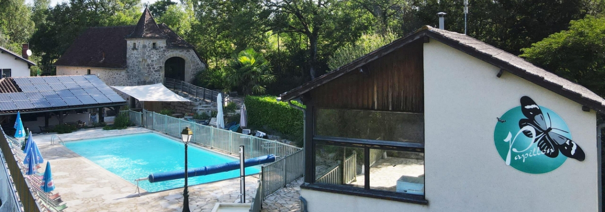 Accédez & contactez le camping Domaine Papillon dans le Lot, près de Figeac
